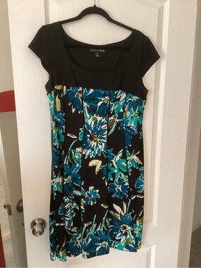 madison leigh Black Scoop Neck Top
